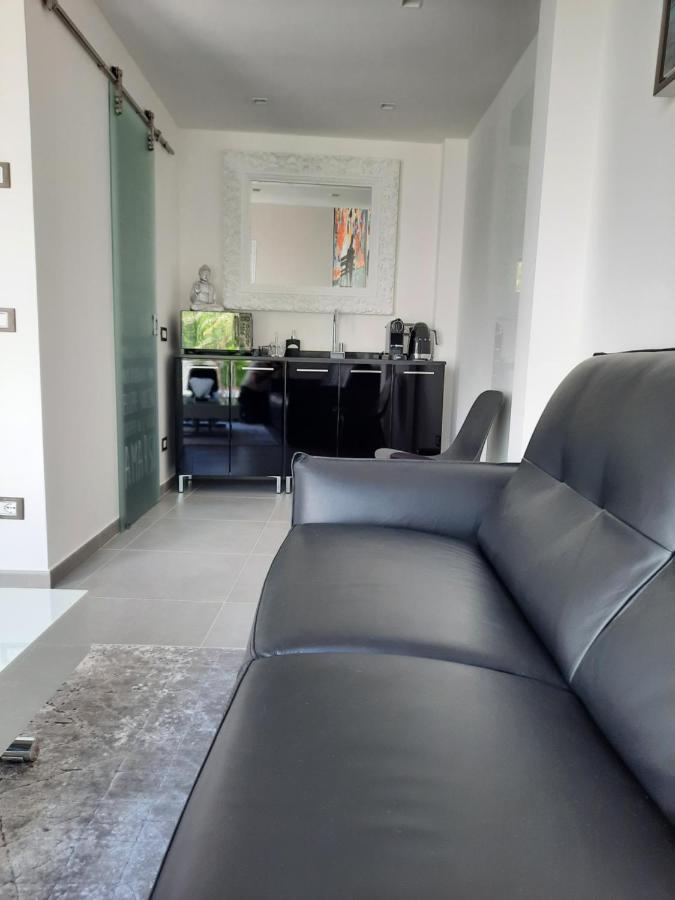 Palms Luxury Suites Санремо Экстерьер фото